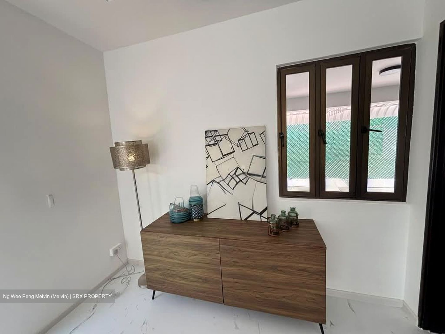 Kew Vale (D16), Terrace #604258041